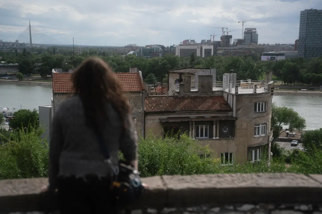Однажды Соне пришлось на день выехать из Казахстана в Кыргызстан, чтобы не нарушить миграционные правила. На обратном пути её задержали пограничники: тщательно досматривали в поисках наркотиков, а поняв, что она транс-женщина, начали издеваться